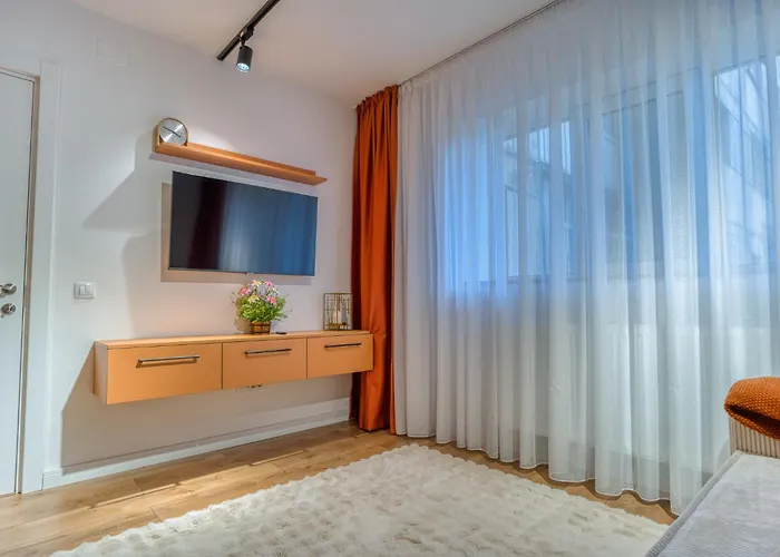 Zen Oasis Tineretului Park Бухарест